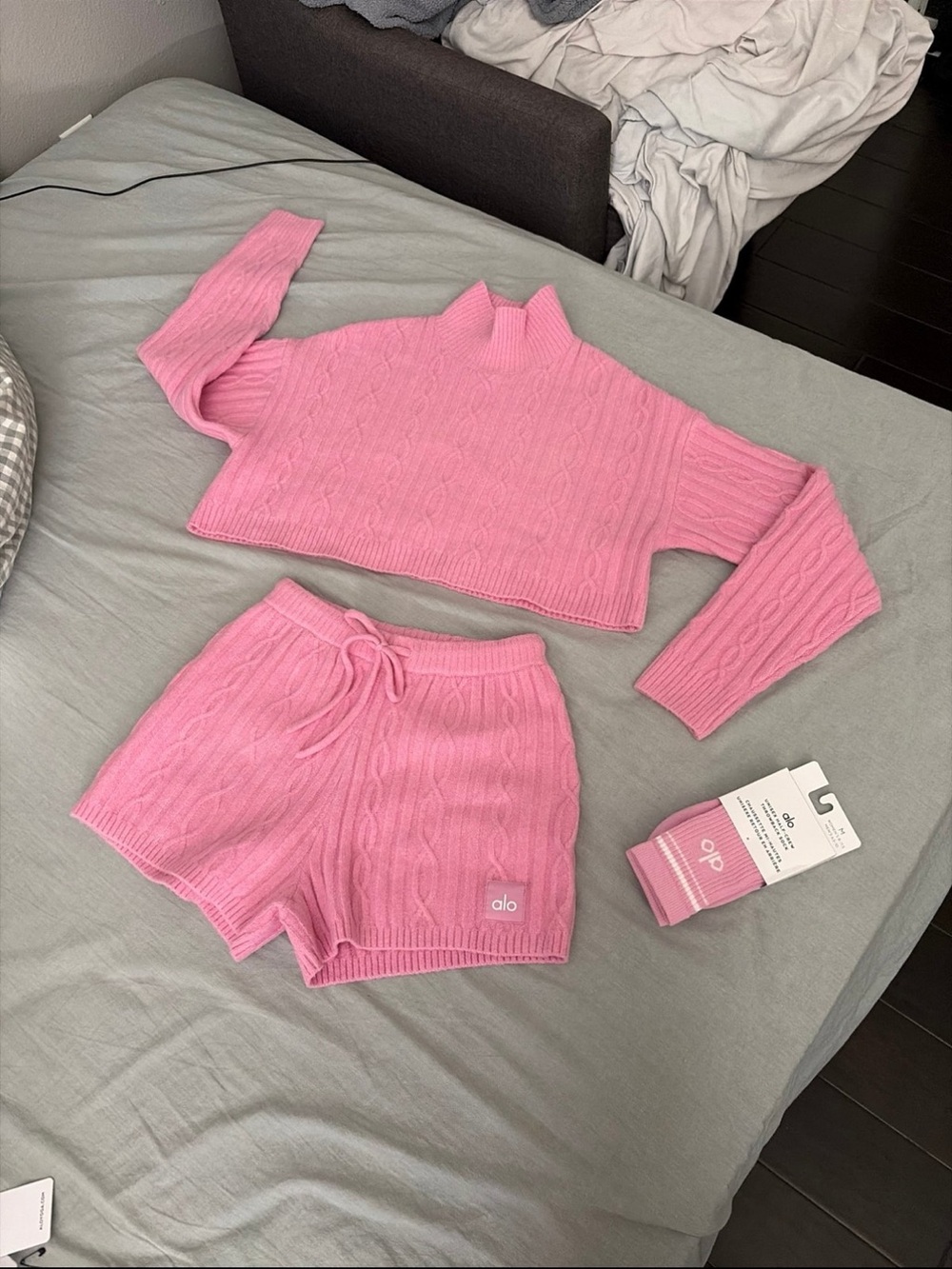 LIKE NEW ALO Yoga Pink Cable-Knit Cropped Turtleneck Sweater & Shorts Set